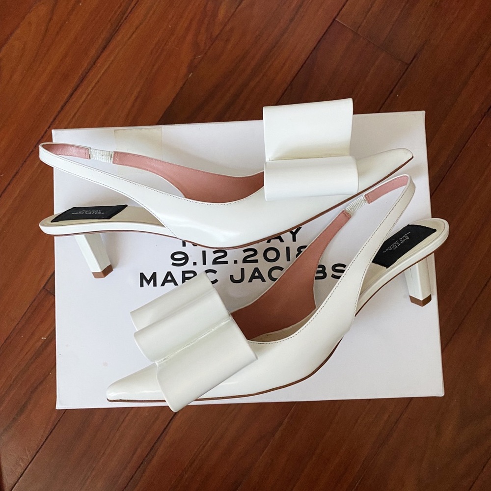 MARC JACOBS 2018 RUNWAY BOW SLINGBACK HEEL size 38